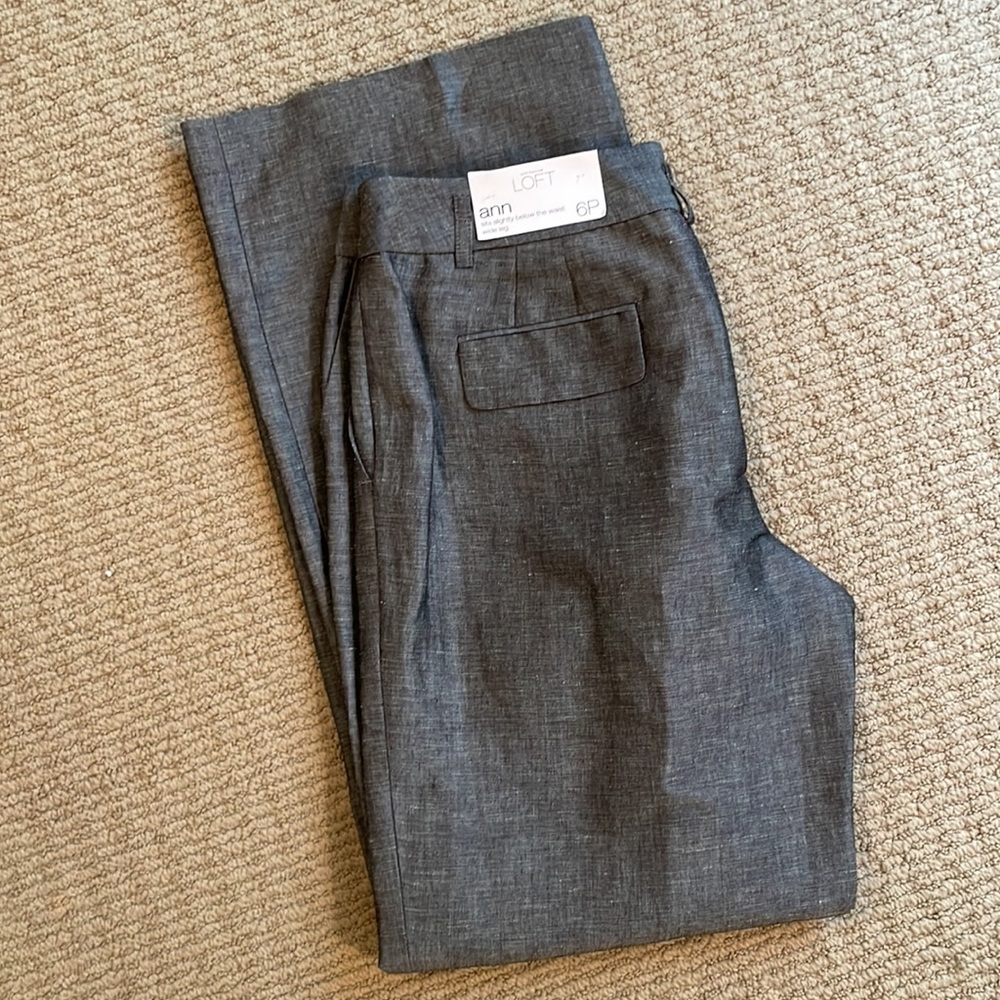 Ann Taylor Women's Brown Suit Set - Picture 13 of 16
